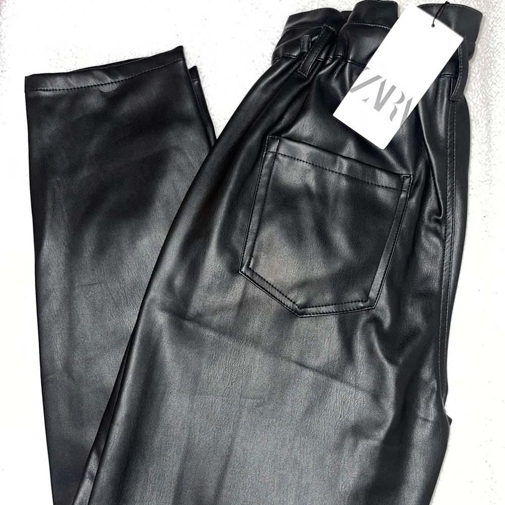 Zara Woman’s faux leather pants